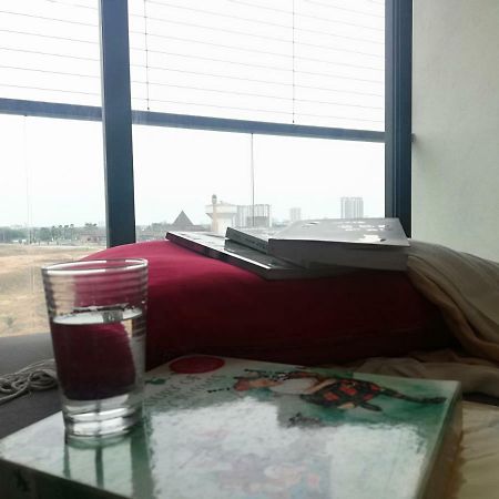 The Raffles Suites Johor Bahru Extérieur photo
